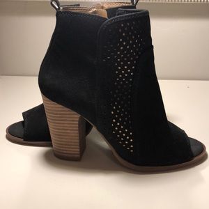 Lucky Brand booties